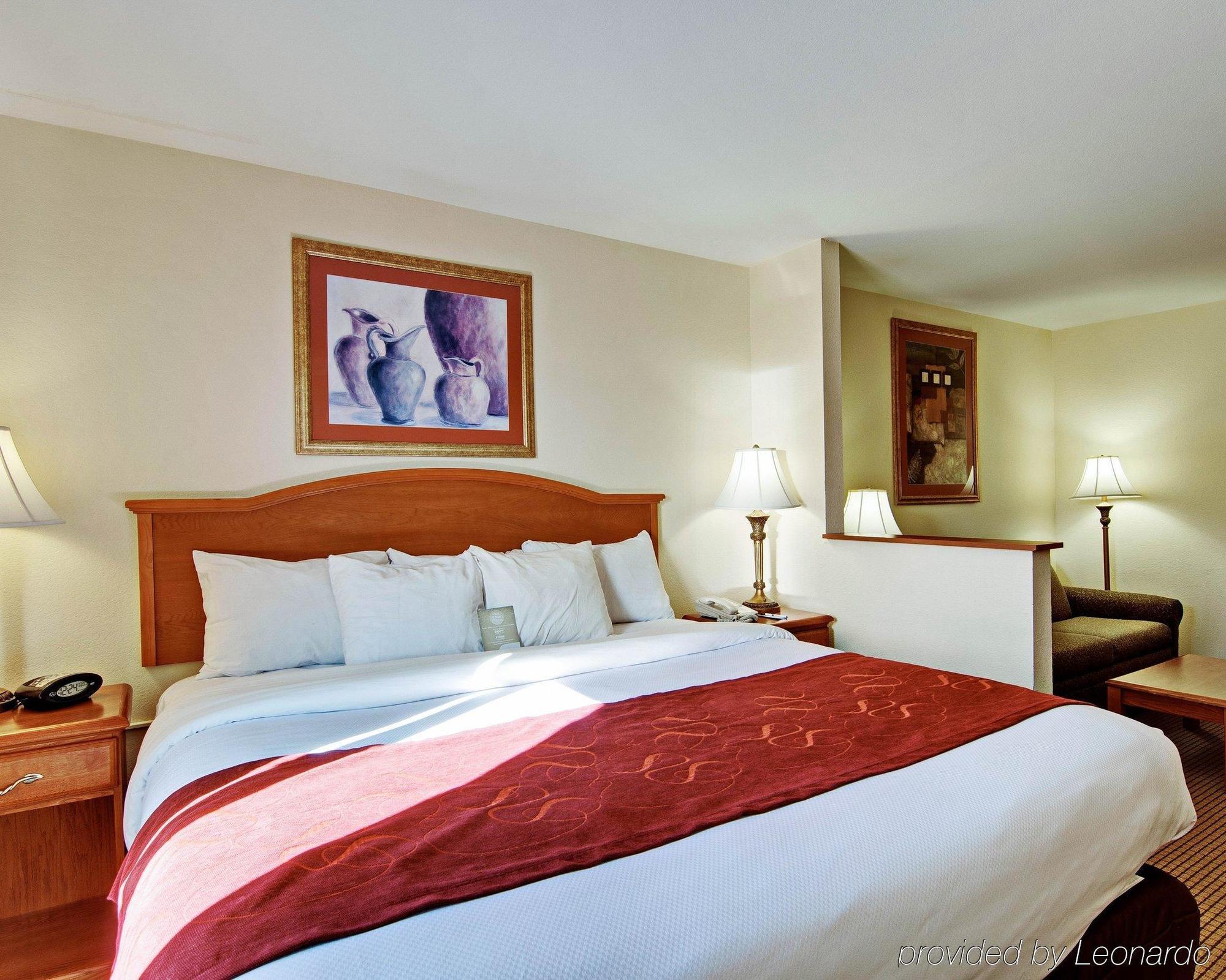 คอมฟอร์ต สวีตส์ Hotel วิธวิลล์ ภายนอก รูปภาพ
